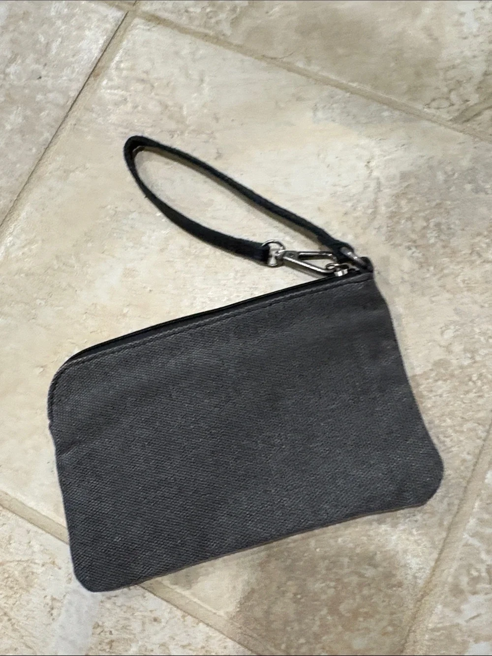 Harley-Davidson Black Embroidered Skull Wristlet Pouch